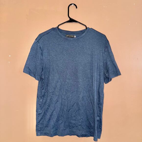 Banana Republic Men's Luxury Touch Performance Tee T-Shirt Navy - Size Large - Picture 4 of 8